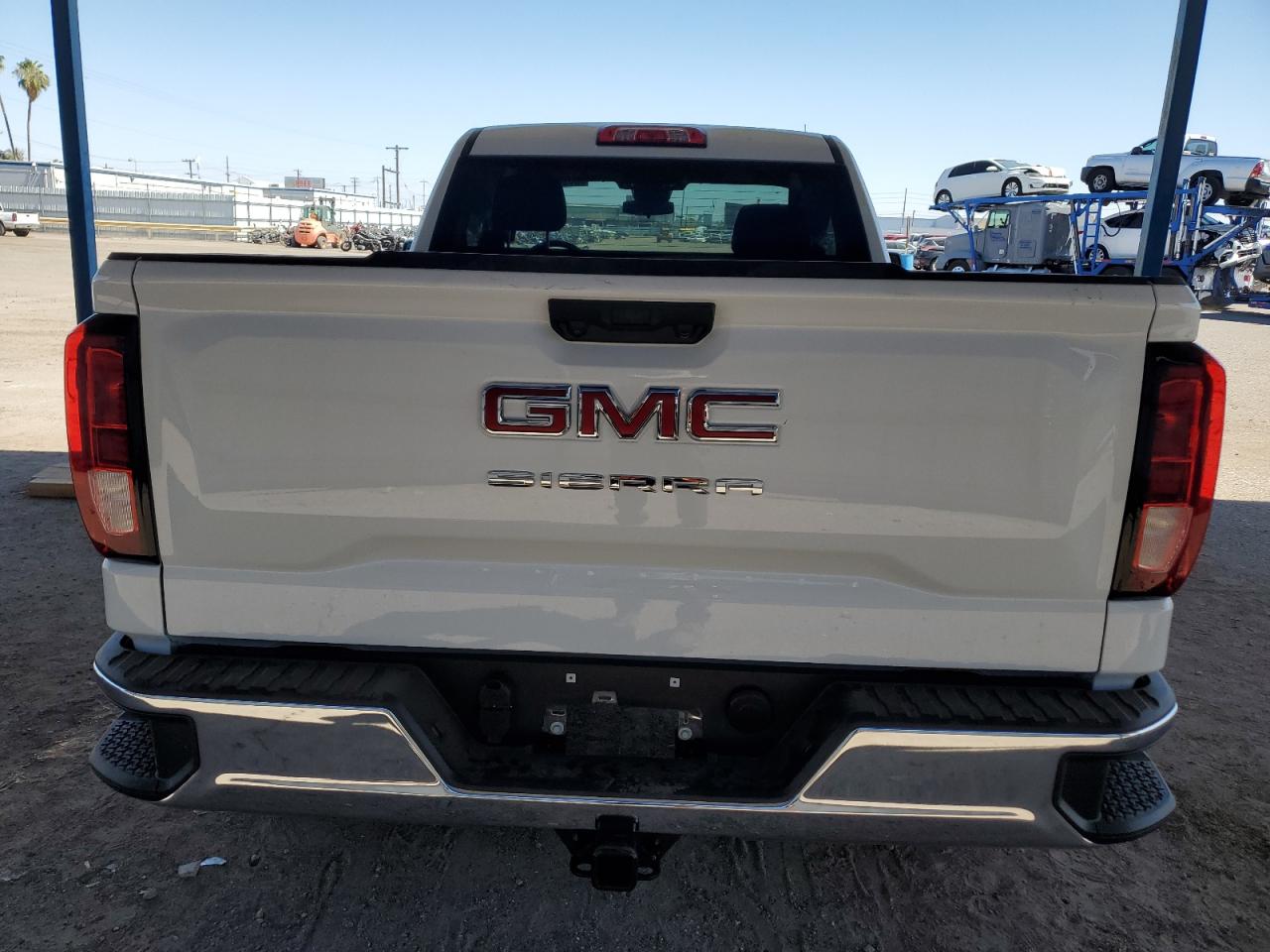 3GTNUAEK3RG220915 2024 GMC Sierra K1500