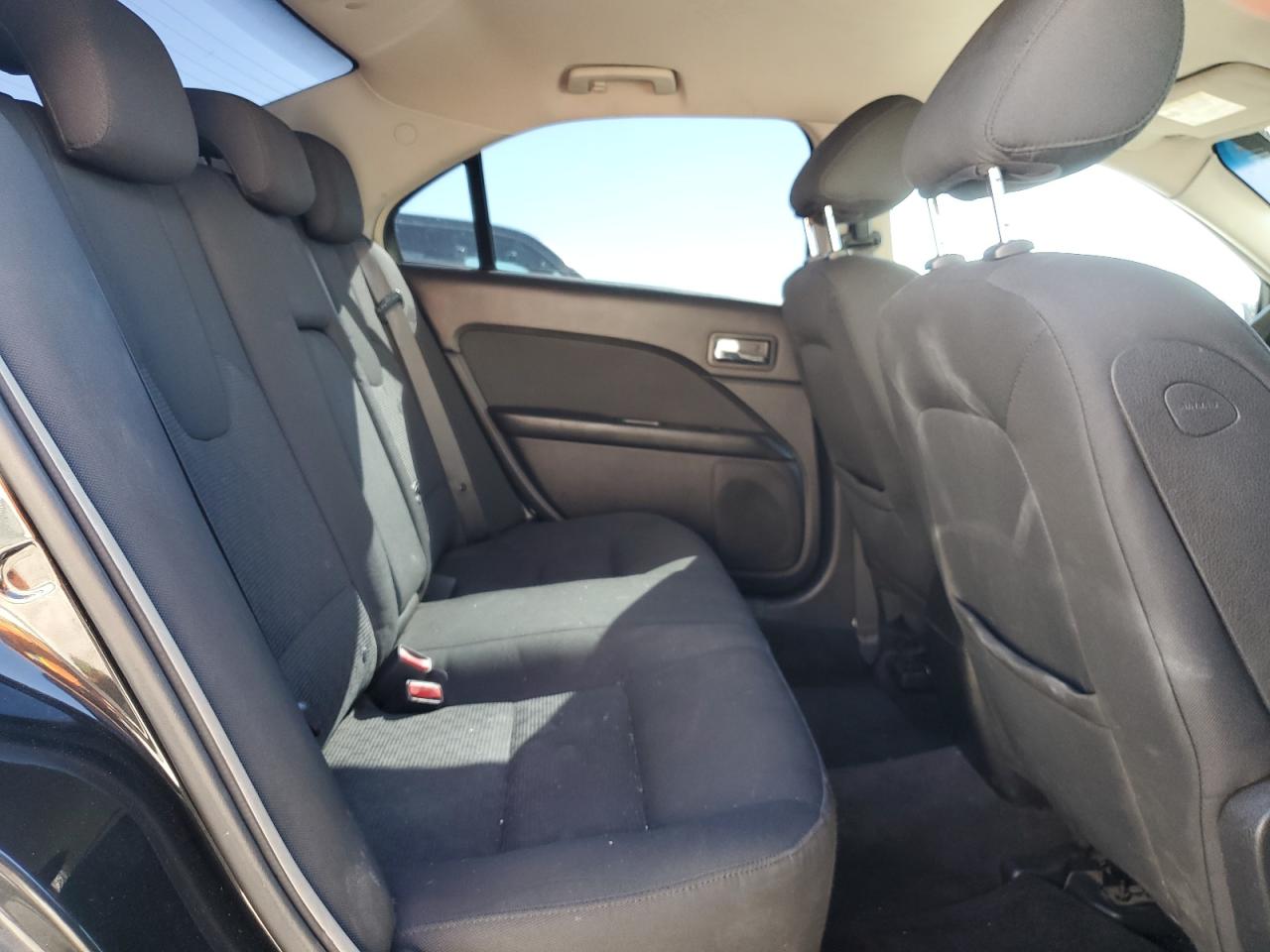 3FAHP0HA1AR430462 2010 Ford Fusion Se