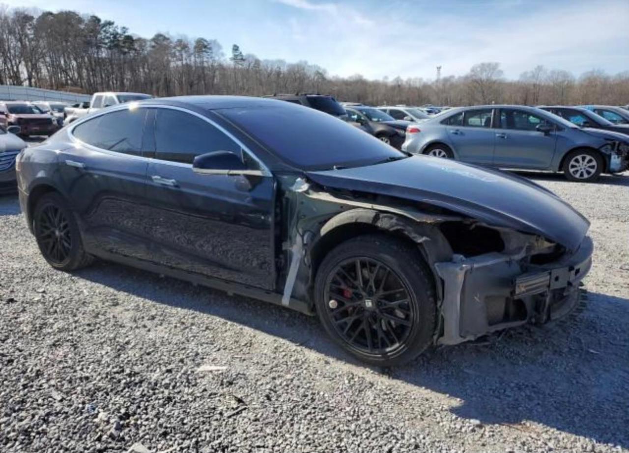 2013 Tesla Model S vin: 5YJSA1CP9DFP26709