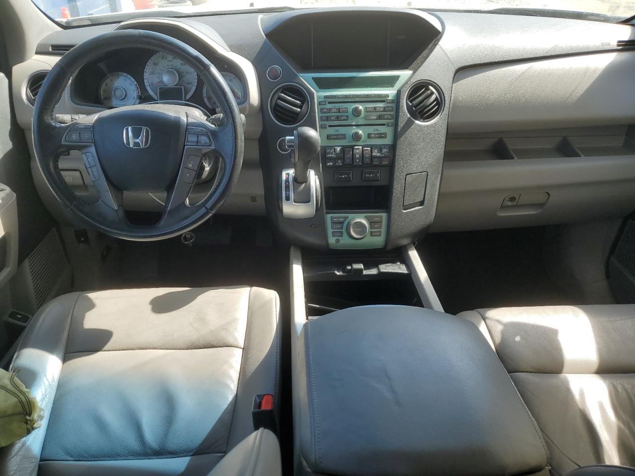 5FNYF4H90AB016729 2010 Honda Pilot Touring