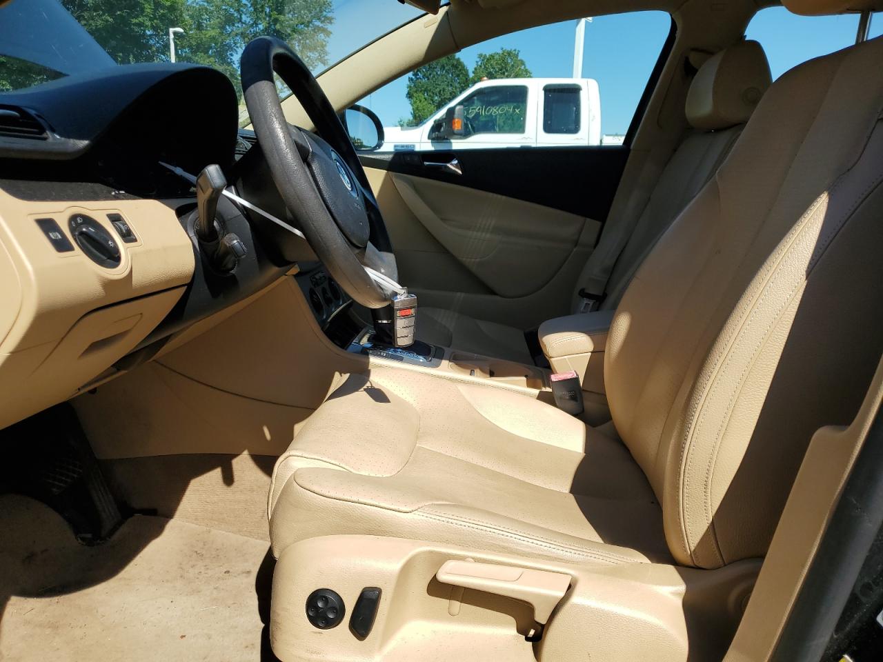 WVWAK73C37P083115 2007 Volkswagen Passat 2.0T