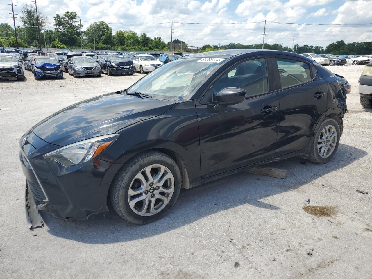 3MYDLBYV6JY313941 TOYOTA YARIS 2018