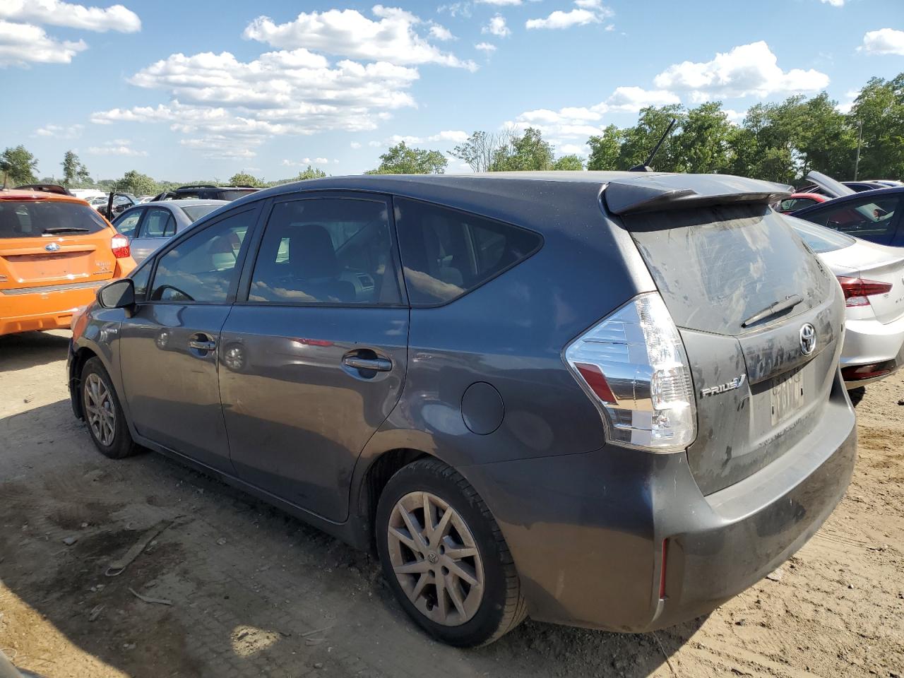 2013 Toyota Prius V vin: JTDZN3EU5D3236153