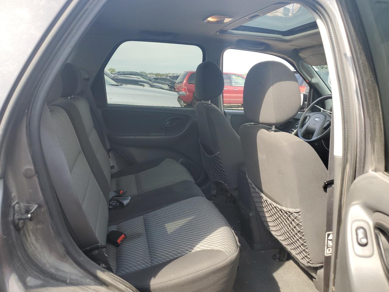 1FMYU93103KB87342 2003 Ford Escape Xlt