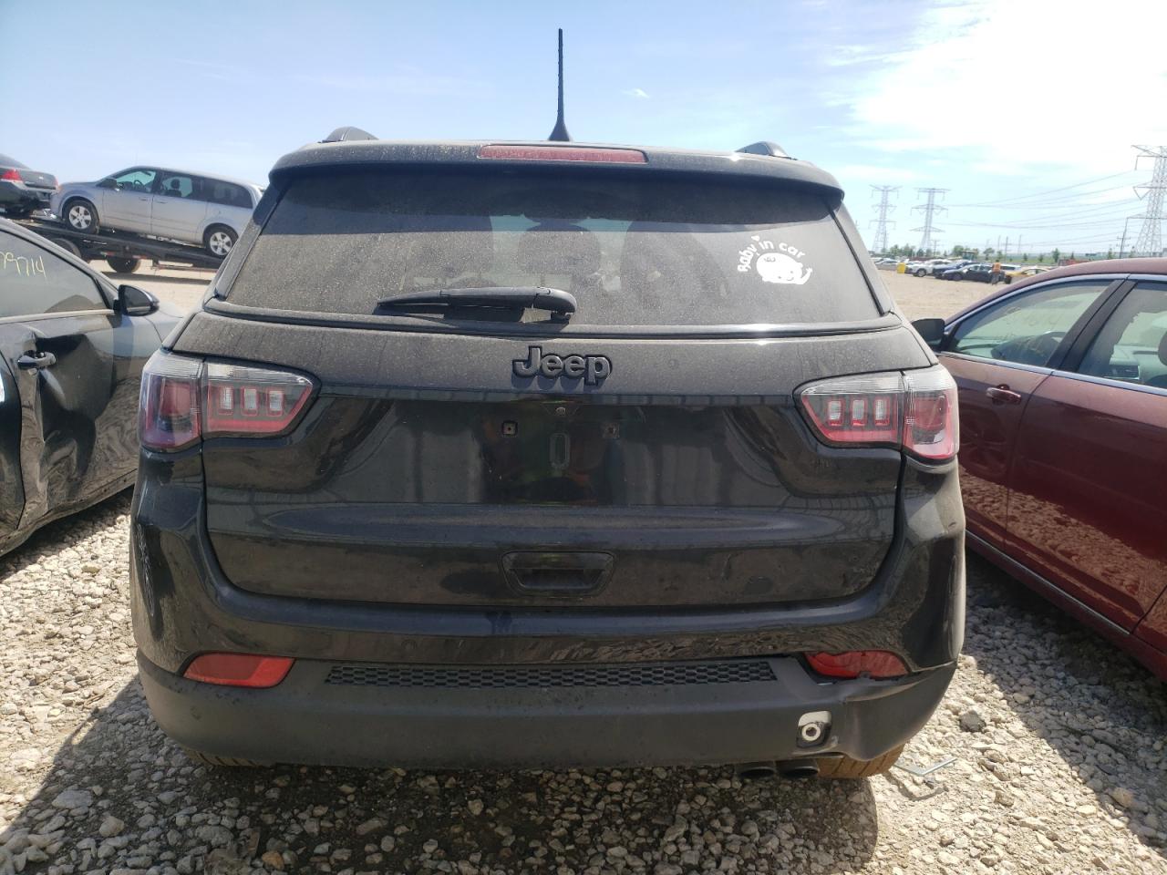 3C4NJCBB8KT843839 2019 Jeep Compass Latitude