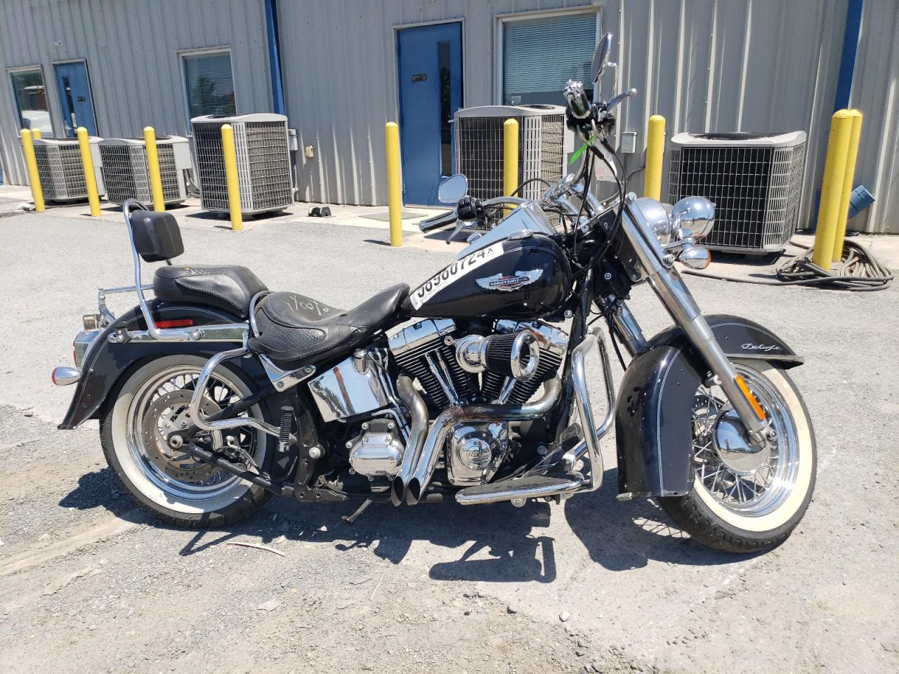 Harley Davidson Softail Deluxe 2014 FLSTN103