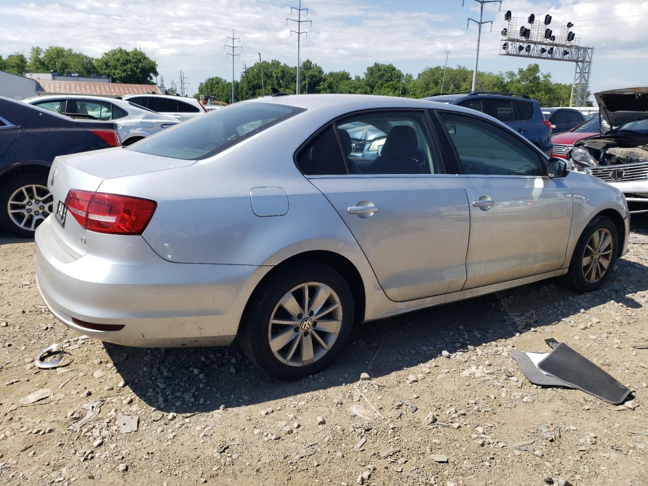 3VWD07AJ6FM324025 2015 Volkswagen Jetta Se