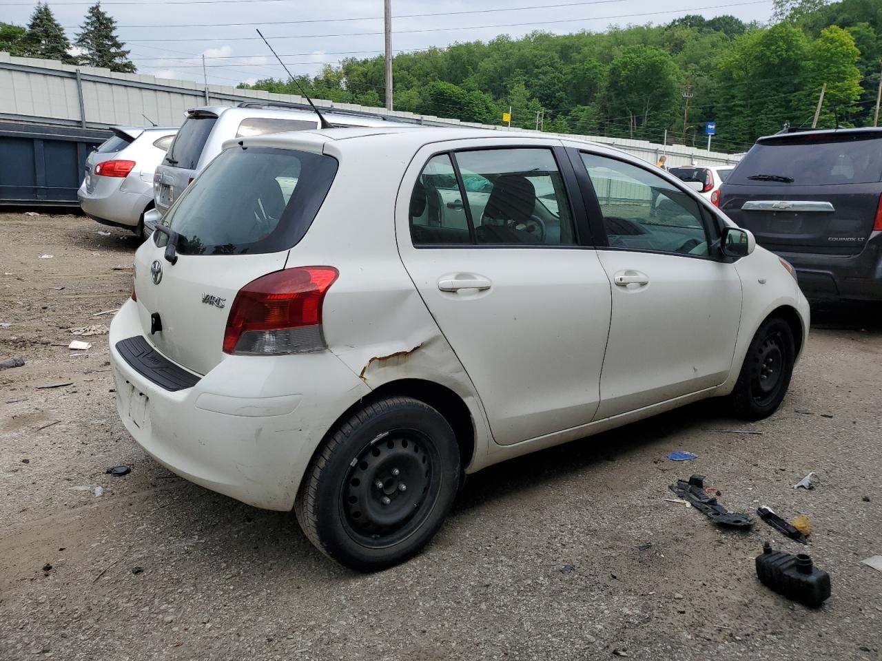 JTDKT4K37A5316451 2010 Toyota Yaris