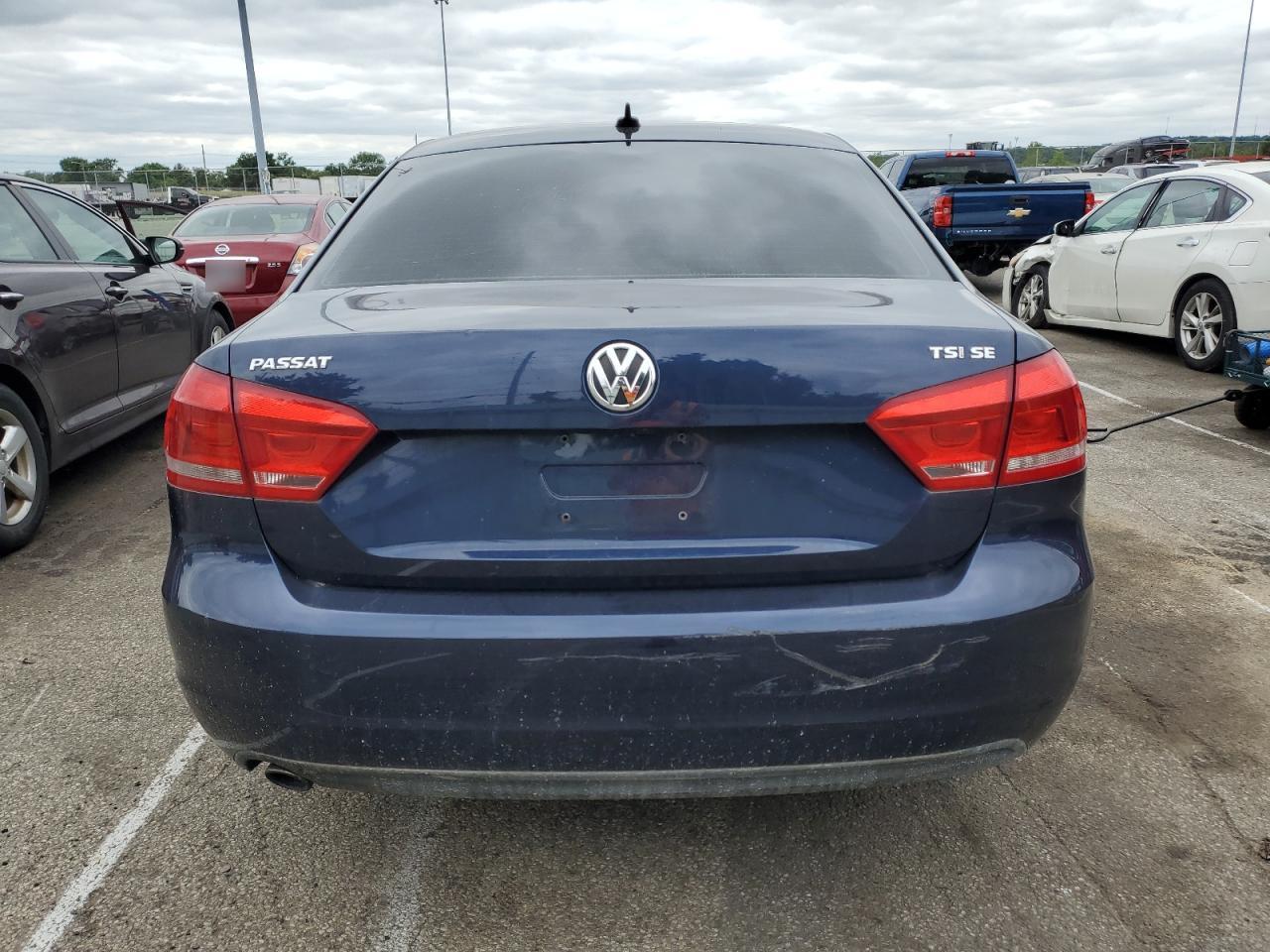 2014 Volkswagen Passat Se vin: 1VWBT7A34EC112840