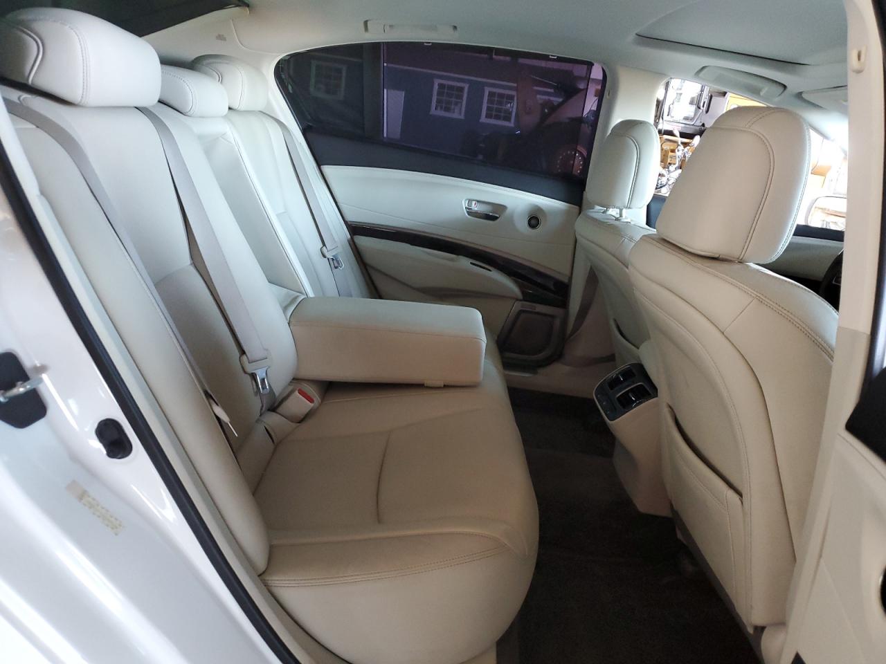 JH4KC1F93EC007296 2014 Acura Rlx Advance