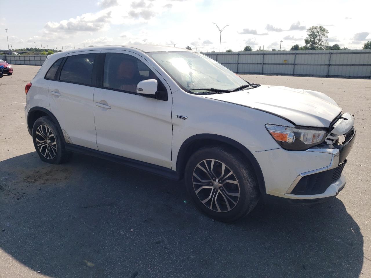 2018 Mitsubishi Outlander Sport Es vin: JA4AR3AU0JZ034590