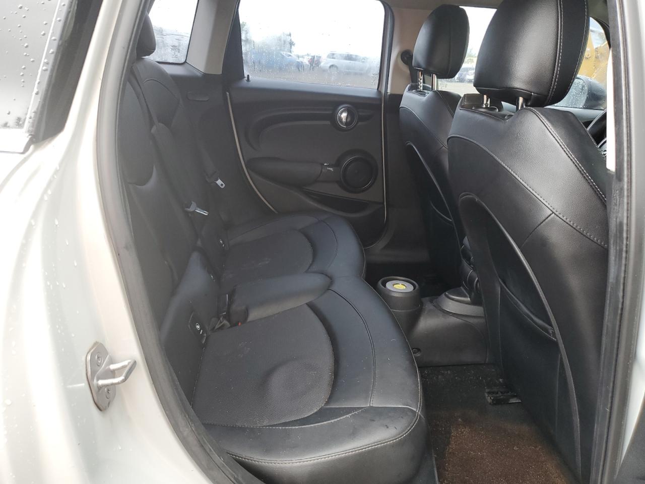 WMWXU1C50G2D57466 2016 Mini Cooper