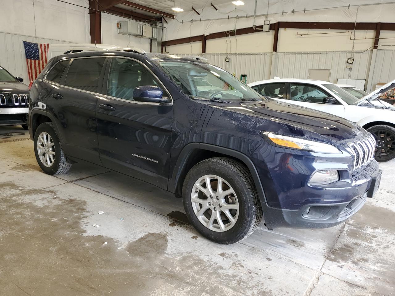 2016 Jeep Cherokee Latitude vin: 1C4PJMCS8GW148498