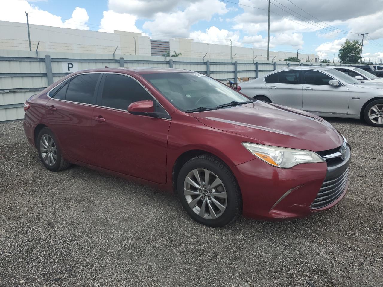 4T1BF1FK1HU694624 TOYOTA CAMRY 2017