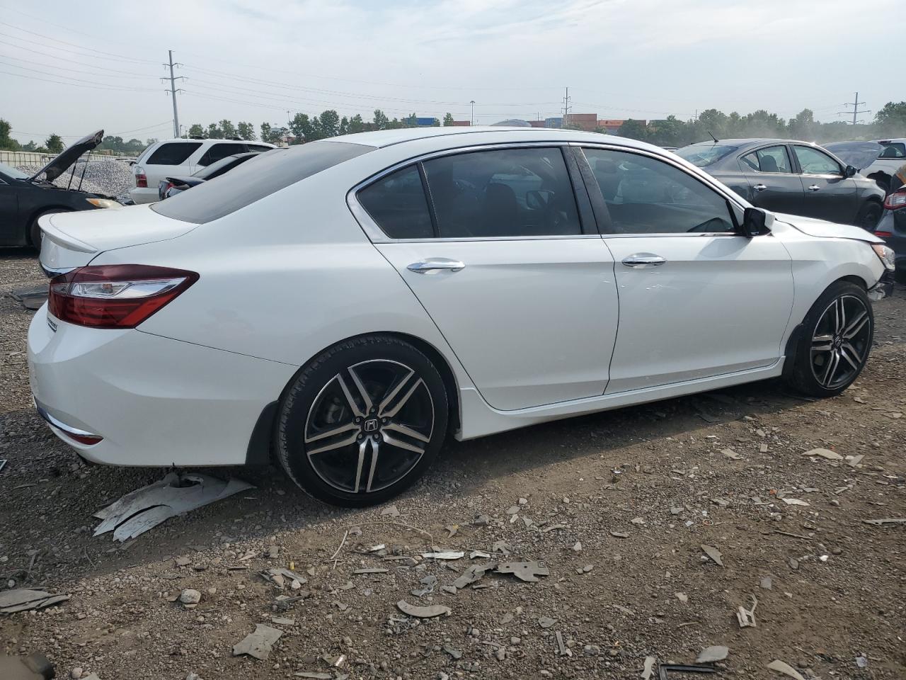 1HGCR2F19HA236393 HONDA ACCORD 2017