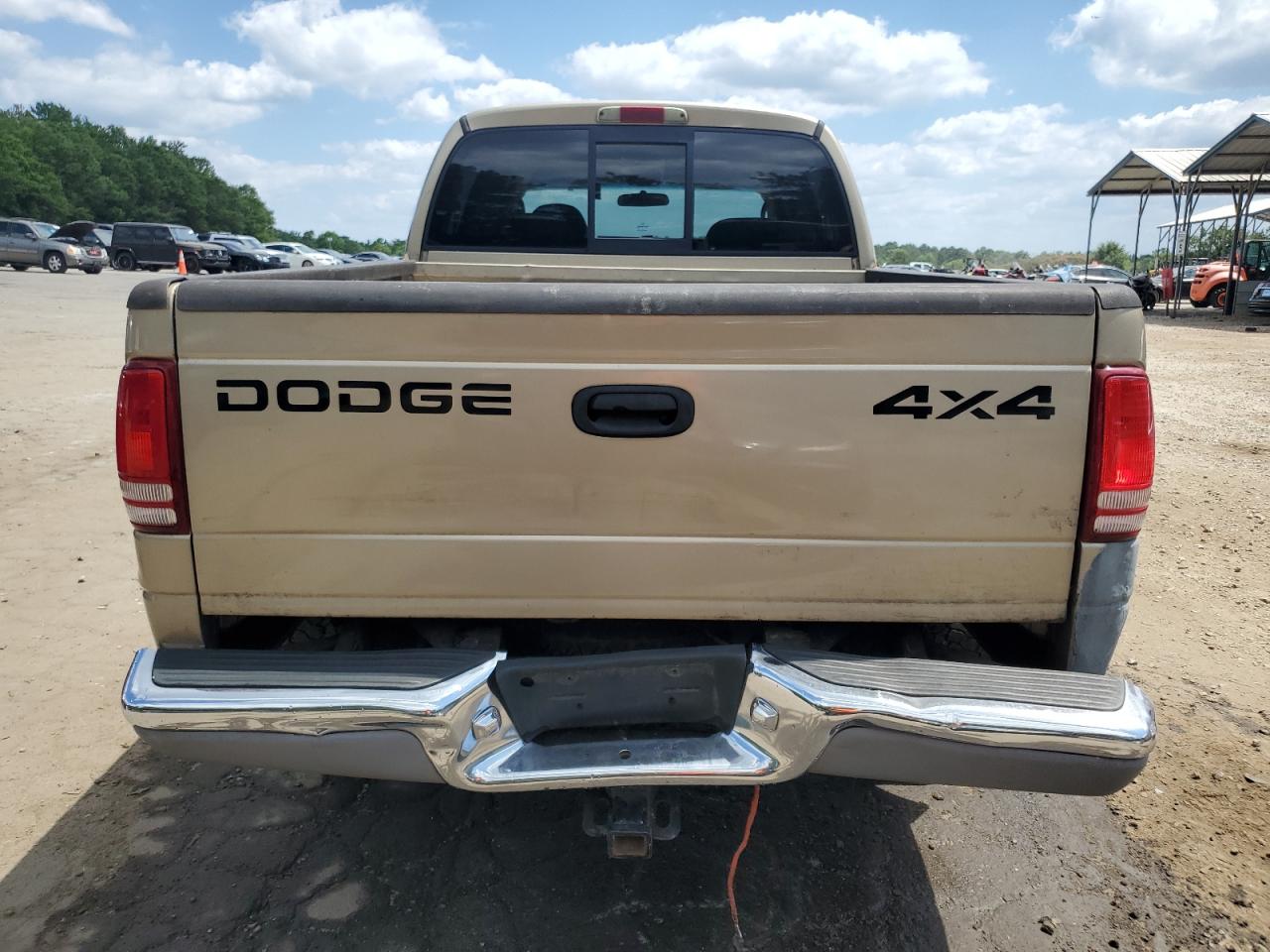 1B7HG2AN51S347673 2001 Dodge Dakota Quad