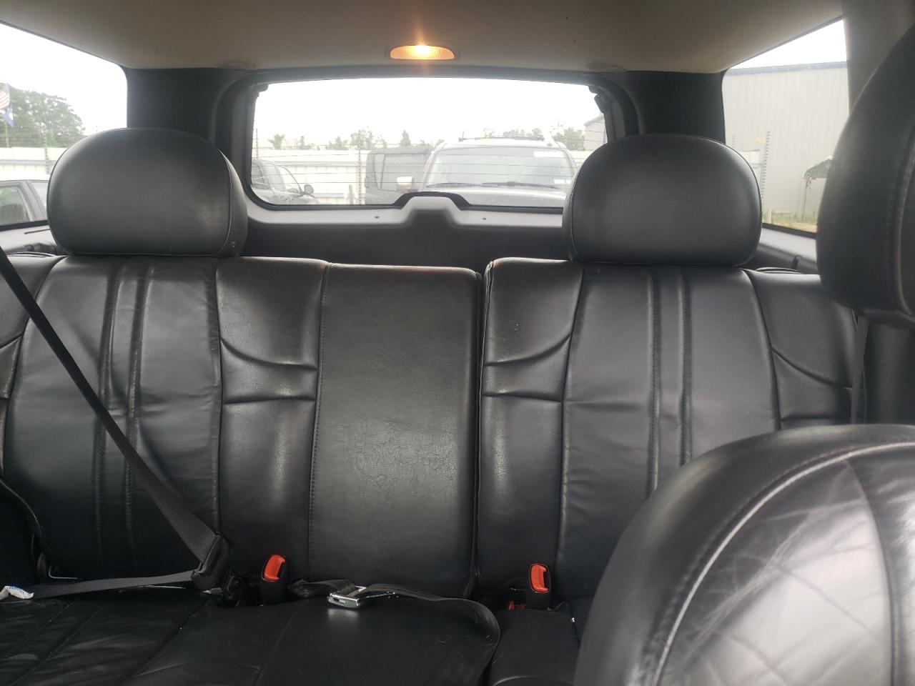 1J4GW48SX4C225437 2004 Jeep Grand Cherokee Laredo