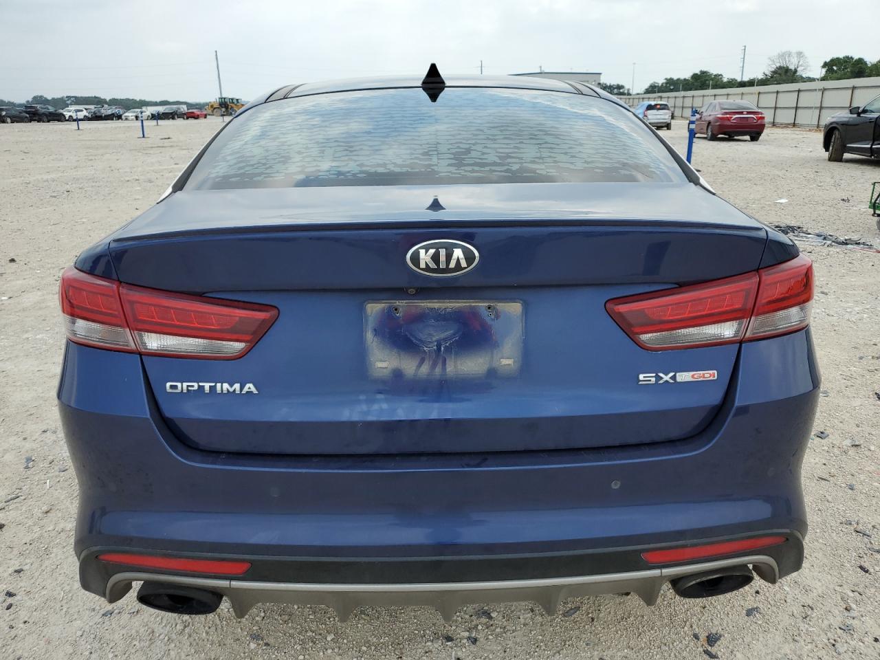 5XXGW4L21HG136861 2017 Kia Optima Sx