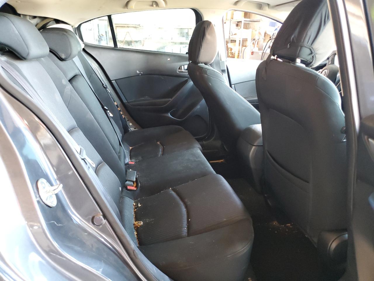 JM1BM1M78G1348773 2016 Mazda 3 Touring