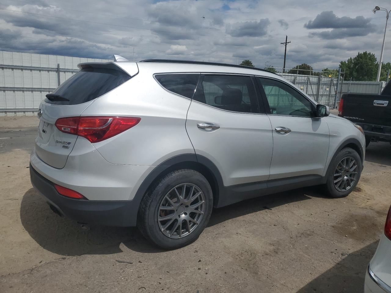 2013 Hyundai Santa Fe Sport vin: 5XYZUDLA1DG014870