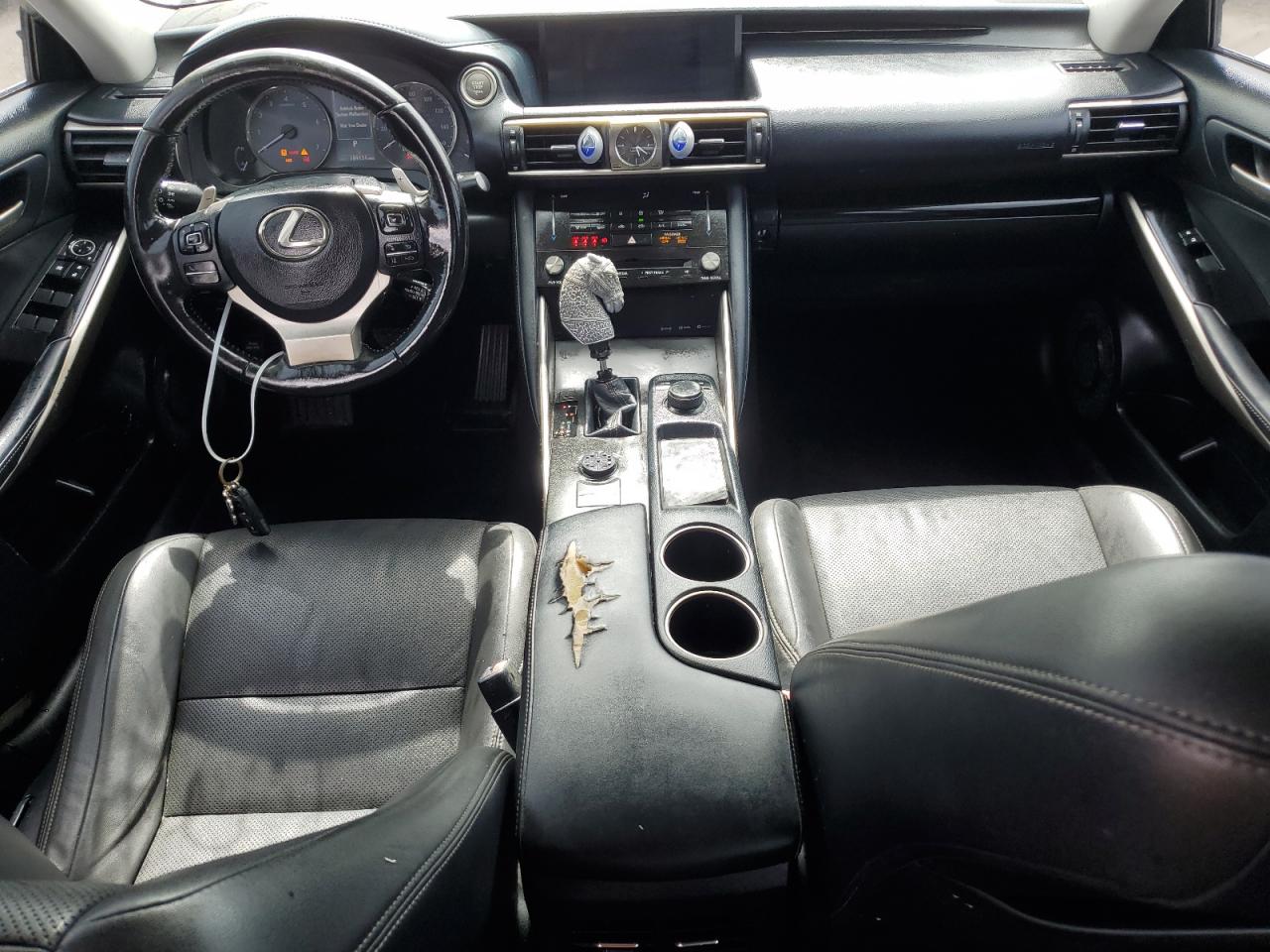 JTHBA1D2XH5046732 2017 Lexus Is 200T