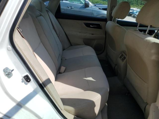 2013 Nissan Altima - Image 10