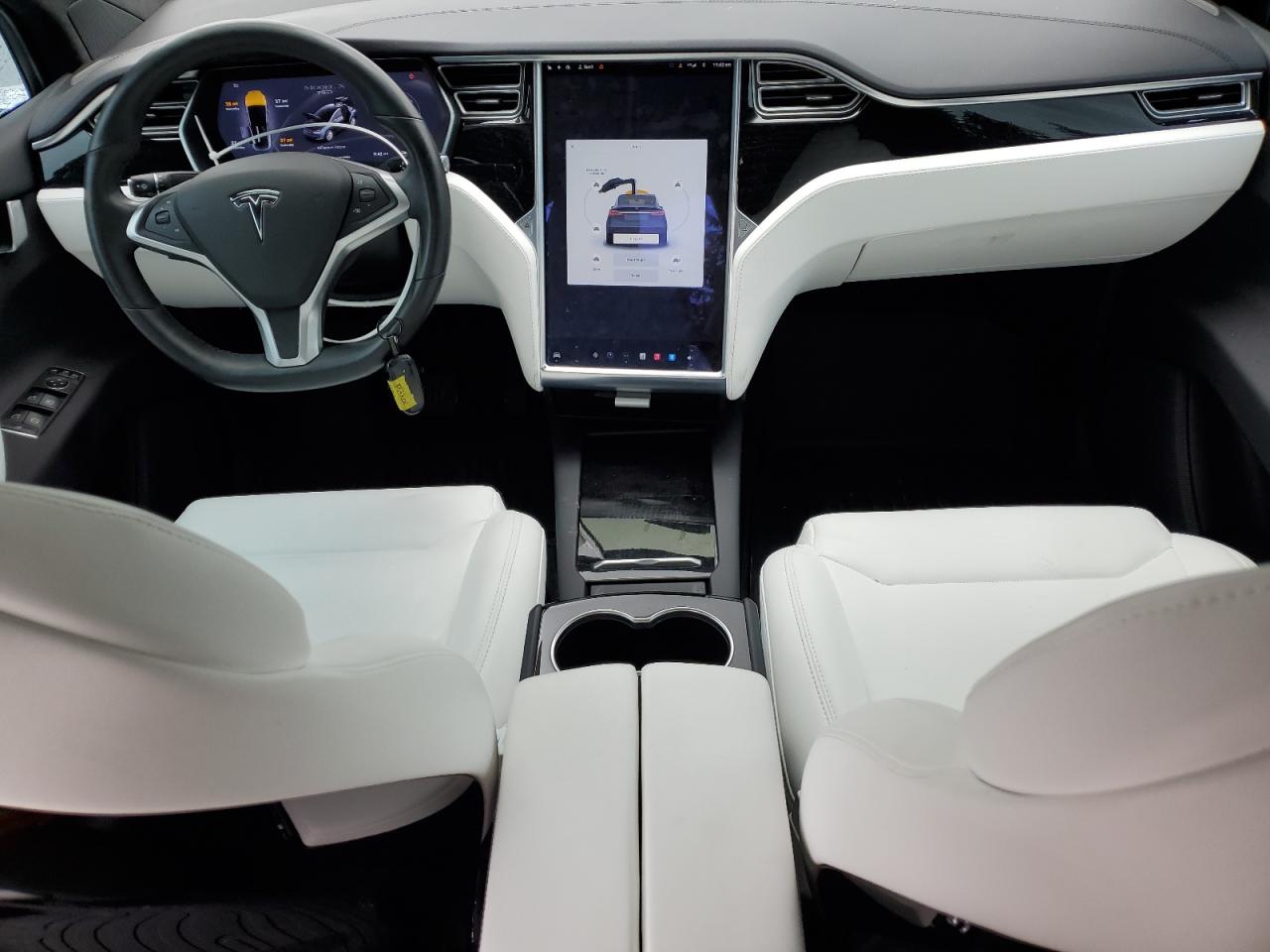 5YJXCAE22HF038168 2017 Tesla Model X