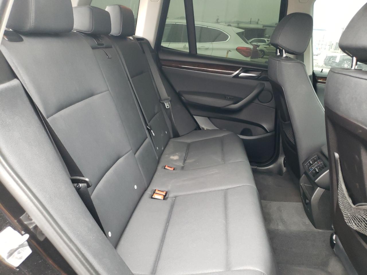 5UXWX9C58F0D61648 2015 BMW X3 xDrive28I