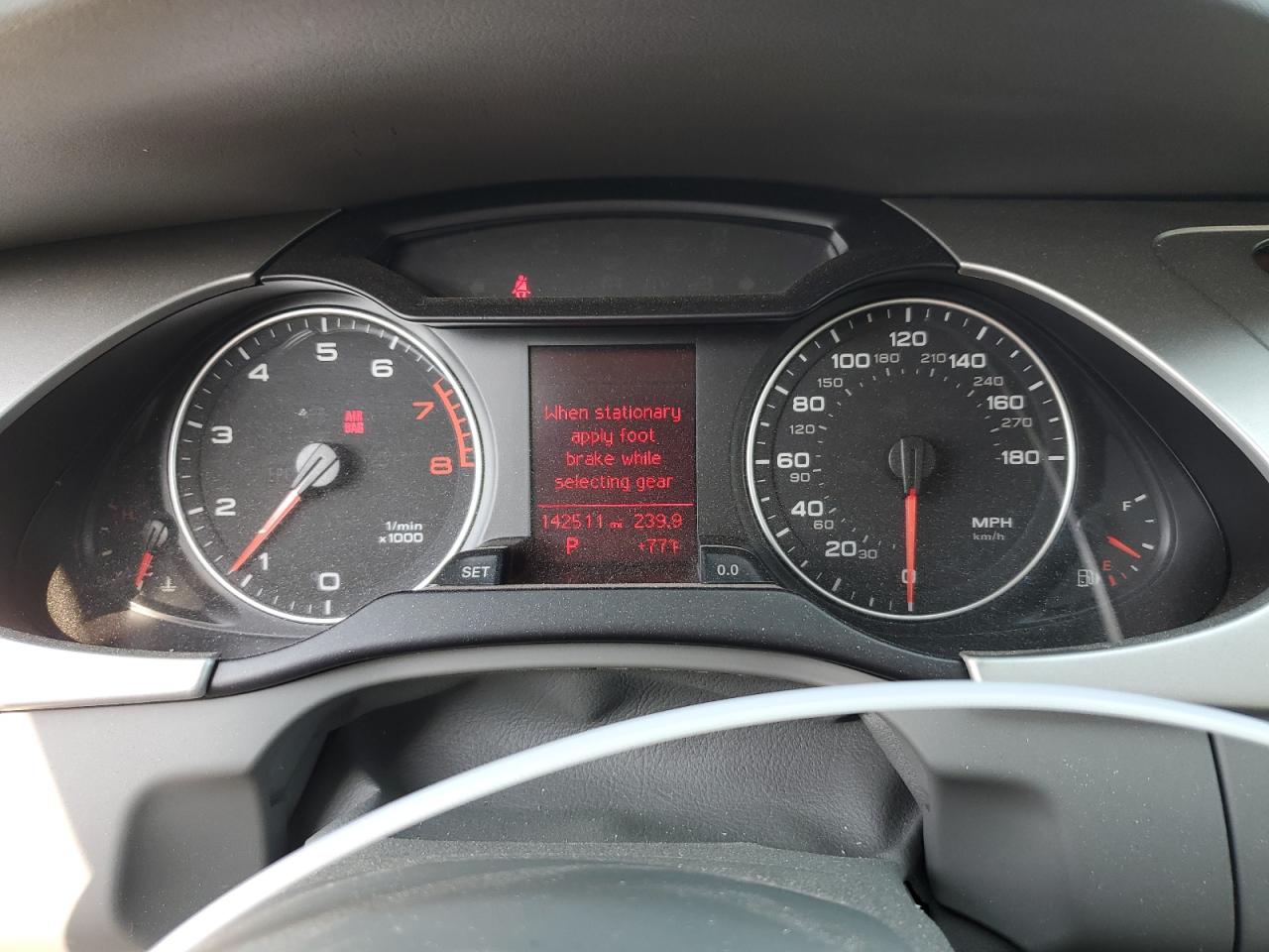 WAUBFAFL7AN015935 2010 Audi A4 Premium