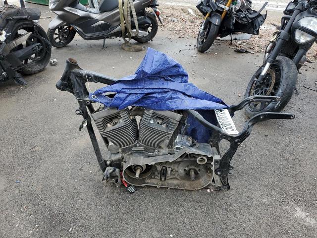 2002 HARLEY-DAVIDSON FXSTSI 1HD1BZB1X2Y080371