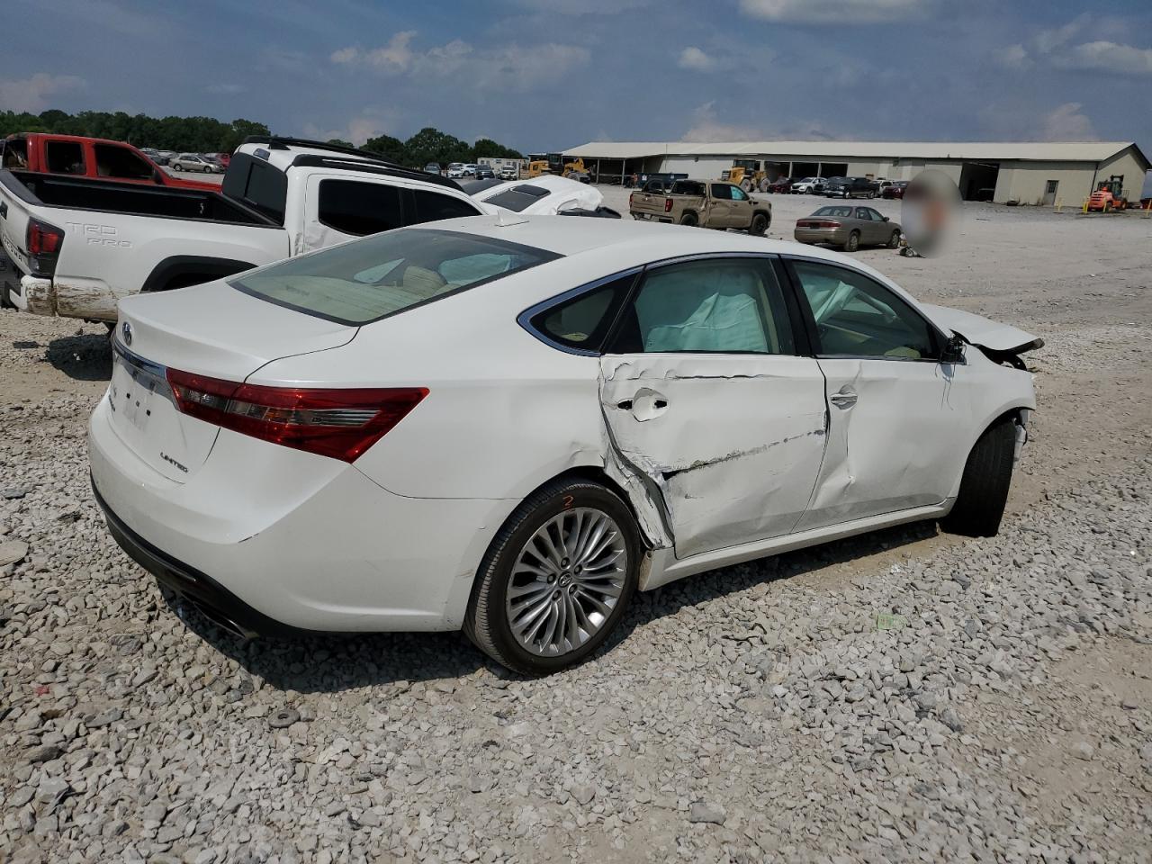 4T1BK1EB0HU250051 TOYOTA AVALON 2017