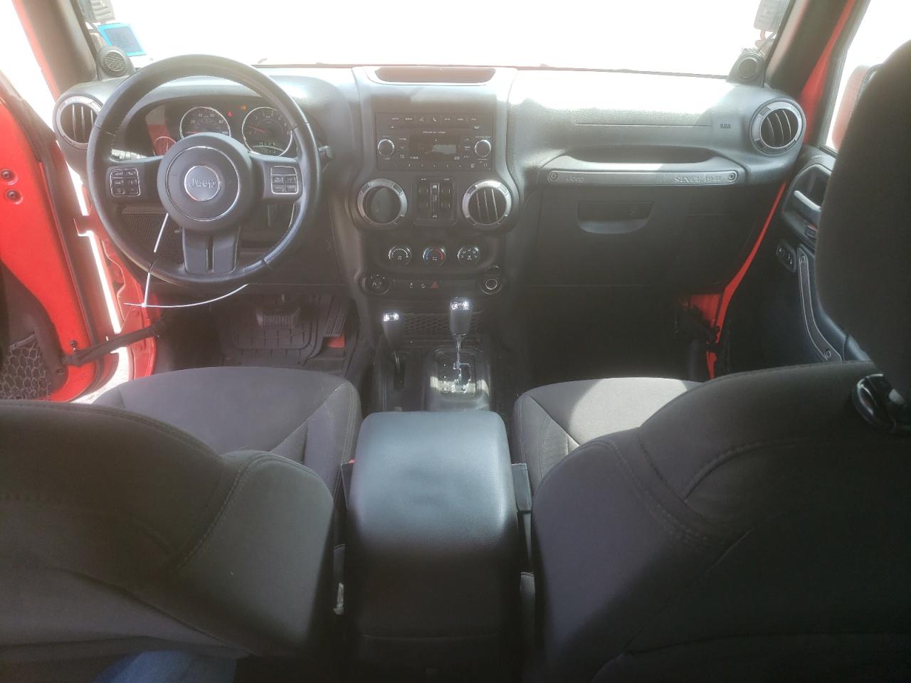 1C4HJWDG3DL623143 2013 Jeep Wrangler Unlimited Sport