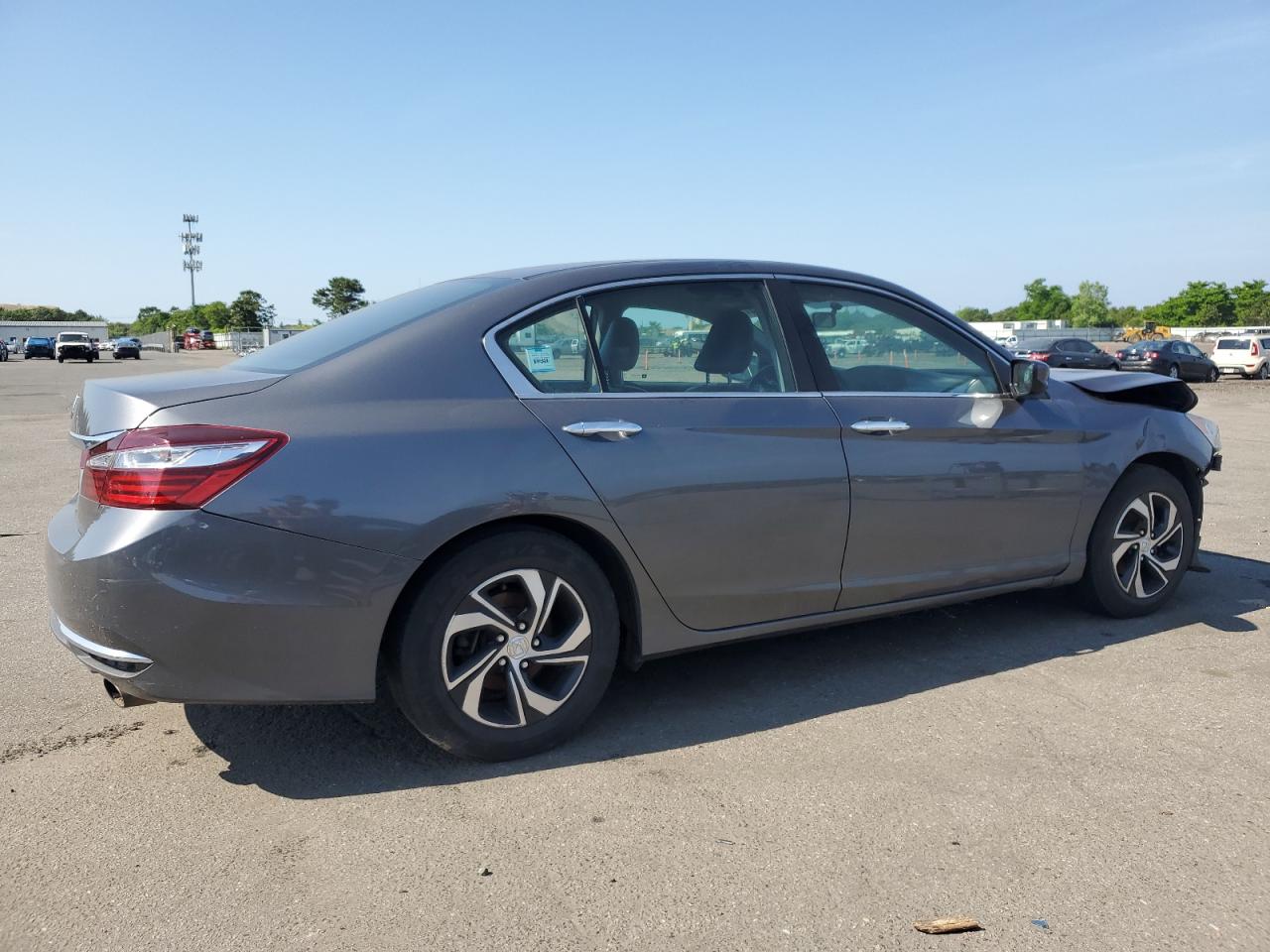 2017 Honda Accord Lx vin: 1HGCR2F33HA040371