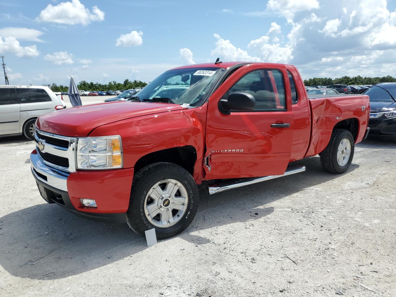 1GCRKSE38BZ230240 2011 Chevrolet Silverado K1500 Lt