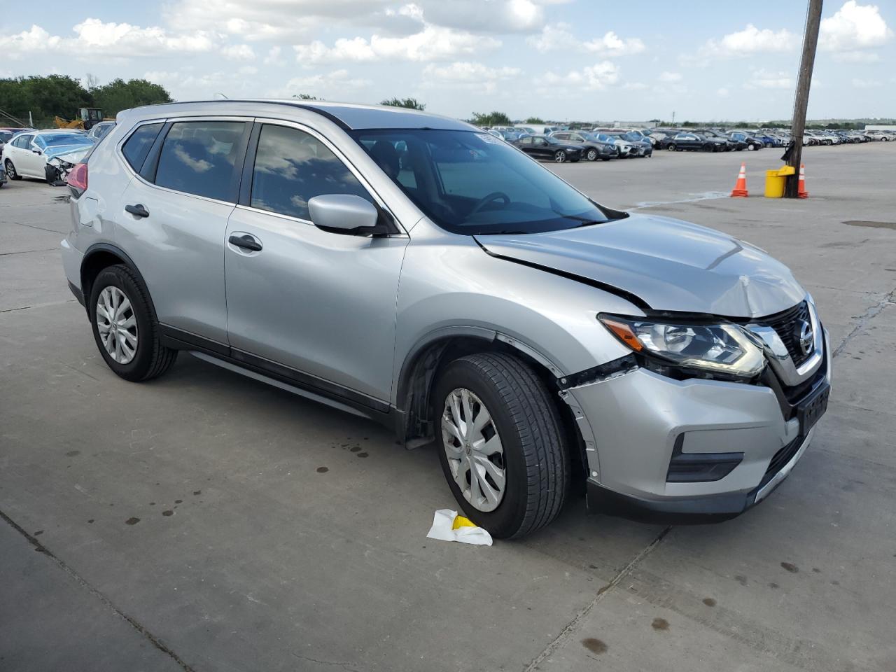 JN8AT2MT7HW140779 NISSAN ROGUE 2017