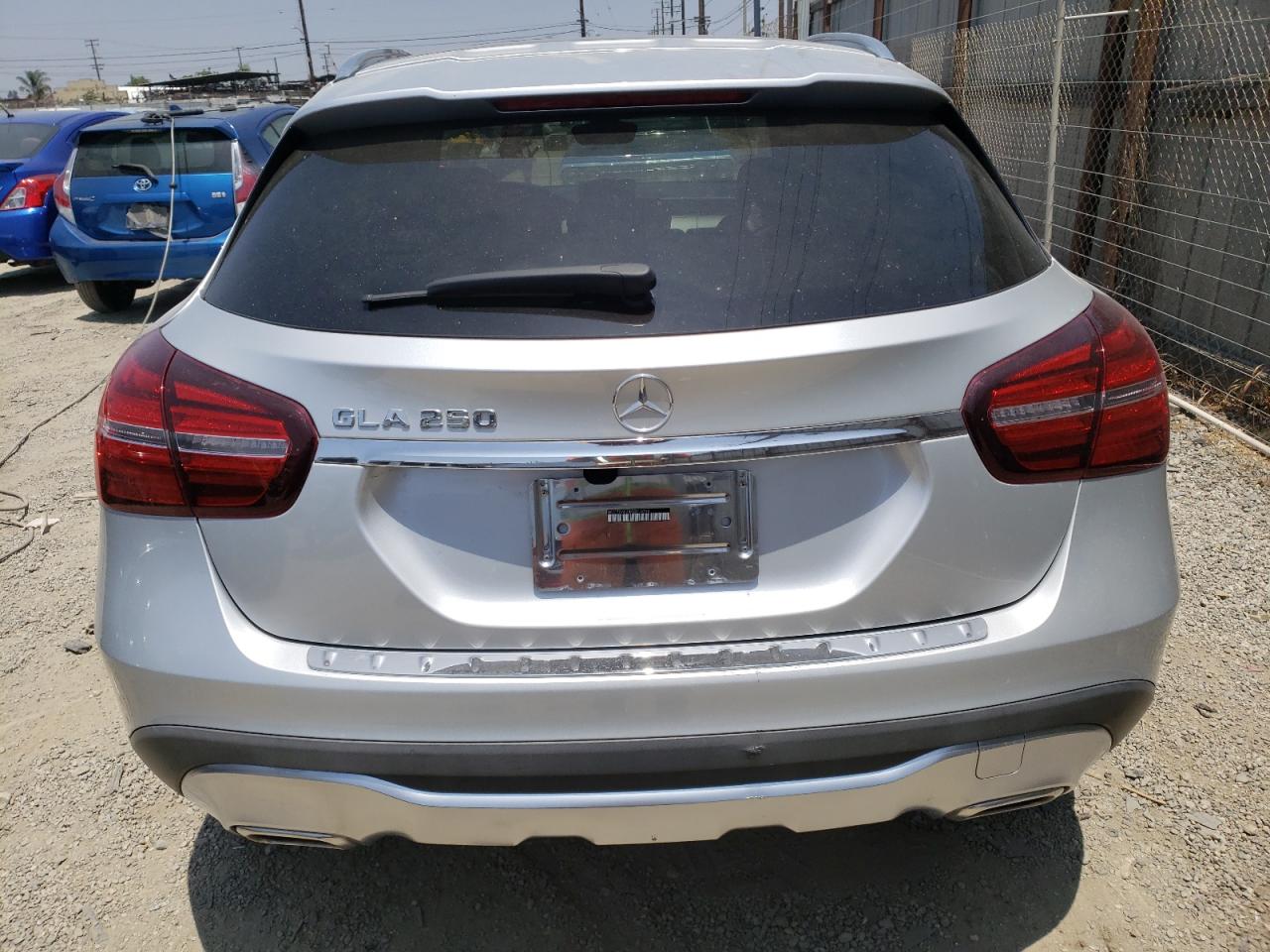 WDCTG4EB4KU014046 2019 Mercedes-Benz Gla 250