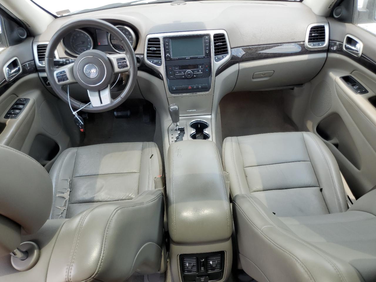 1J4RS4GG6BC513244 2011 Jeep Grand Cherokee Laredo