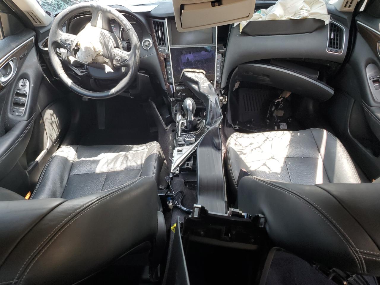 JN1BV7AP7FM334318 2015 Infiniti Q50 Base