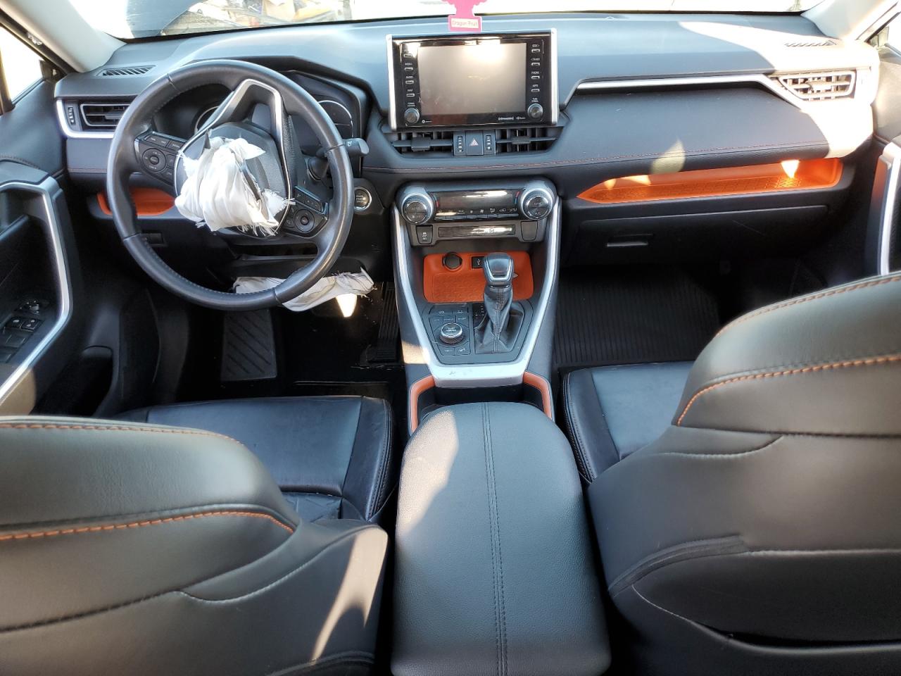 2T3J1RFV5LC093513 2020 Toyota Rav4 Adventure