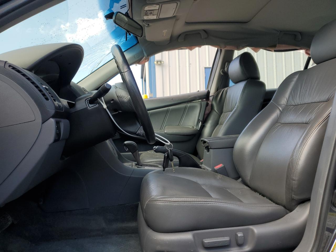 1HGCM568X6A025648 2006 Honda Accord Ex