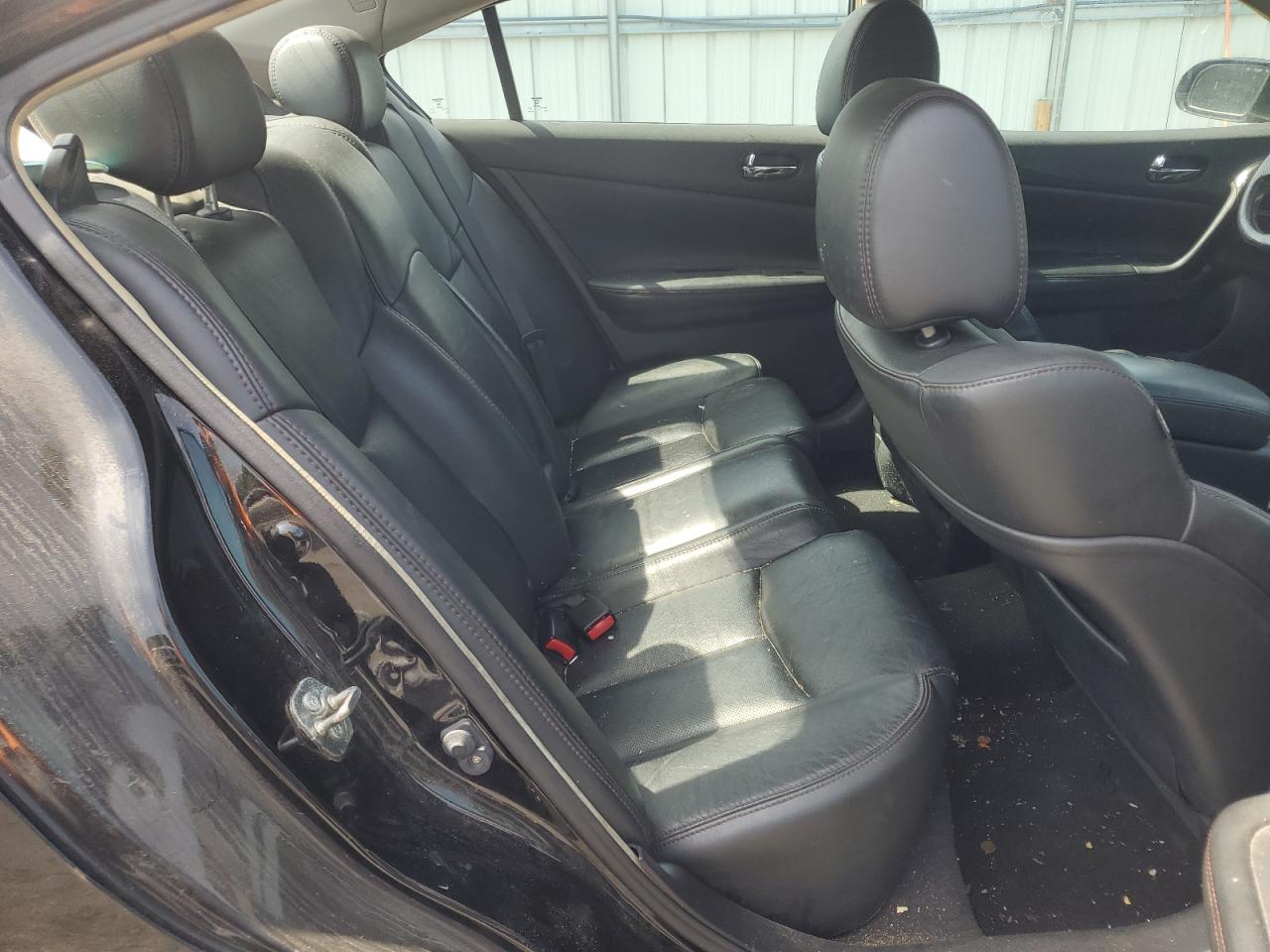 1N4AA5AP9EC430003 2014 Nissan Maxima S