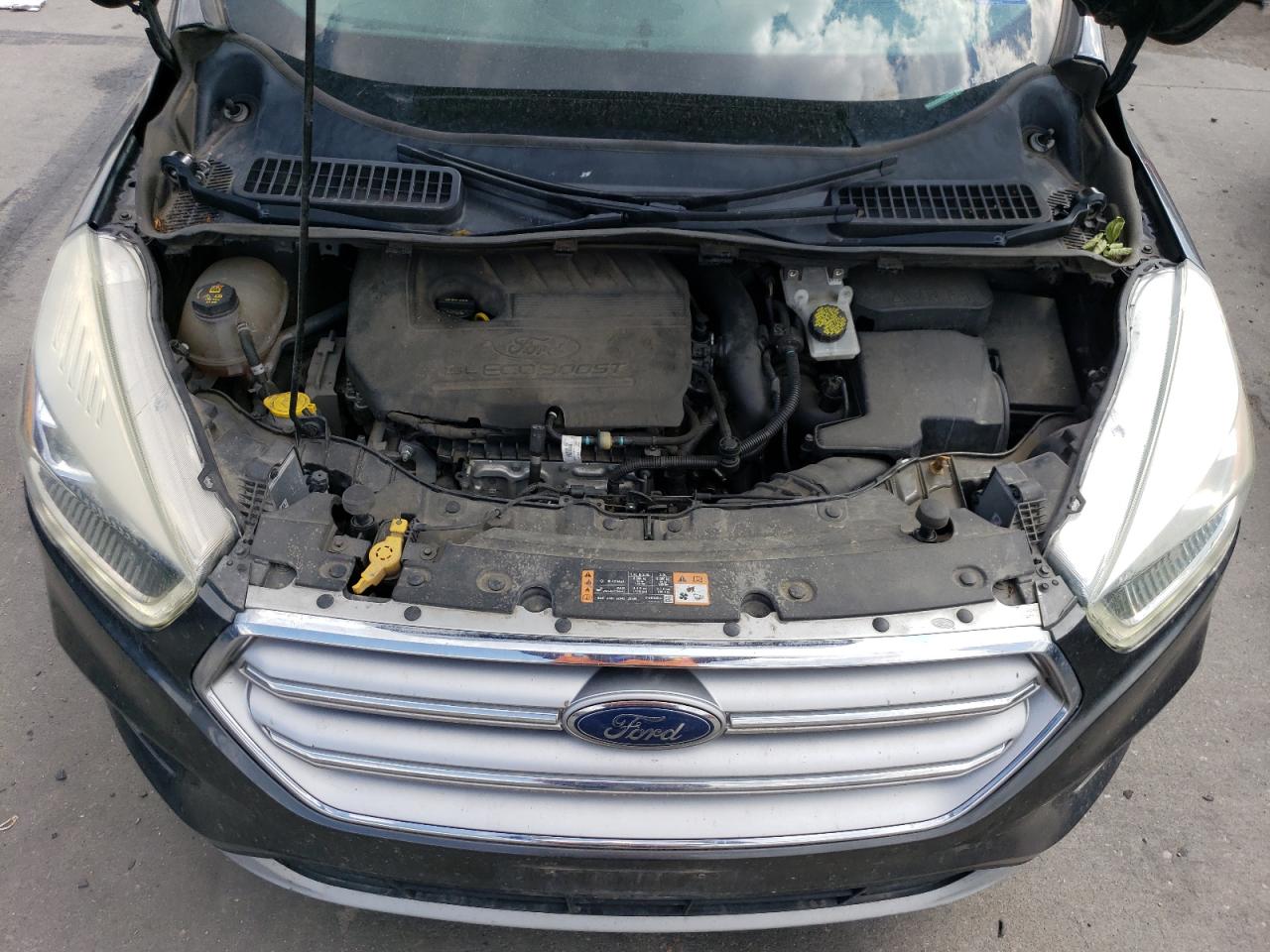 2017 Ford Escape Titanium vin: 1FMCU0JD0HUC09208