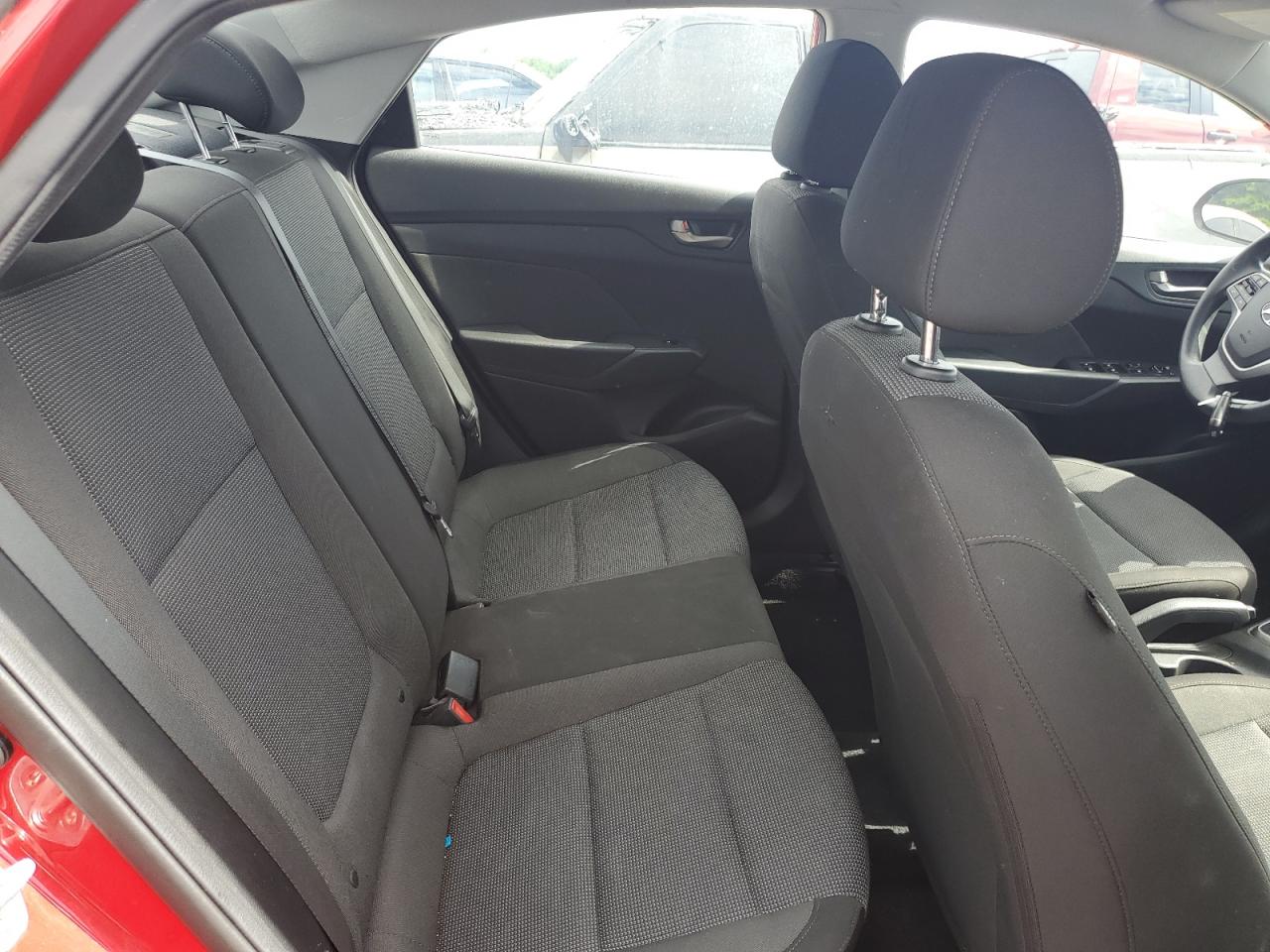 3KPC24A38KE080410 2019 Hyundai Accent Se