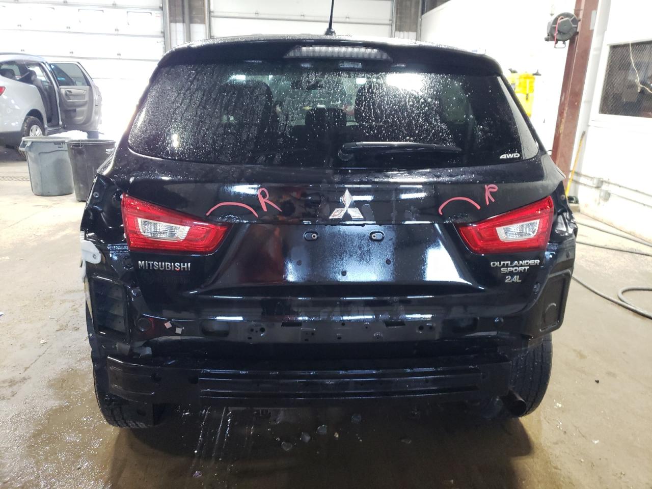 2015 Mitsubishi Outlander Sport Es vin: 4A4AR3AW9FE051483