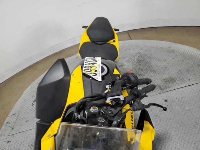 2024 SUZUKI GSX800 F JS1EM13B9R7102781