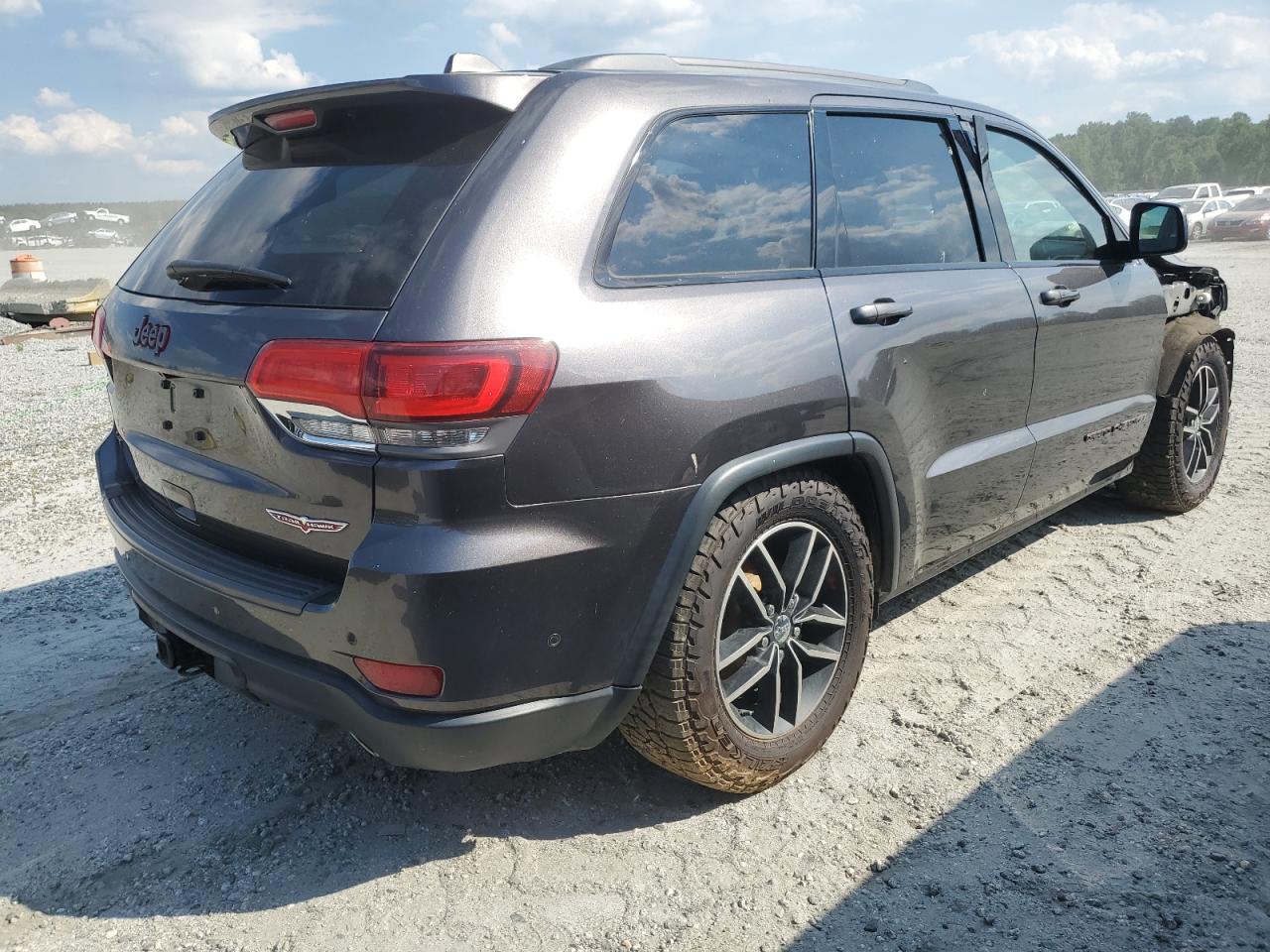 2017 Jeep Grand Cherokee Trailhawk vin: 1C4RJFLG0HC682744