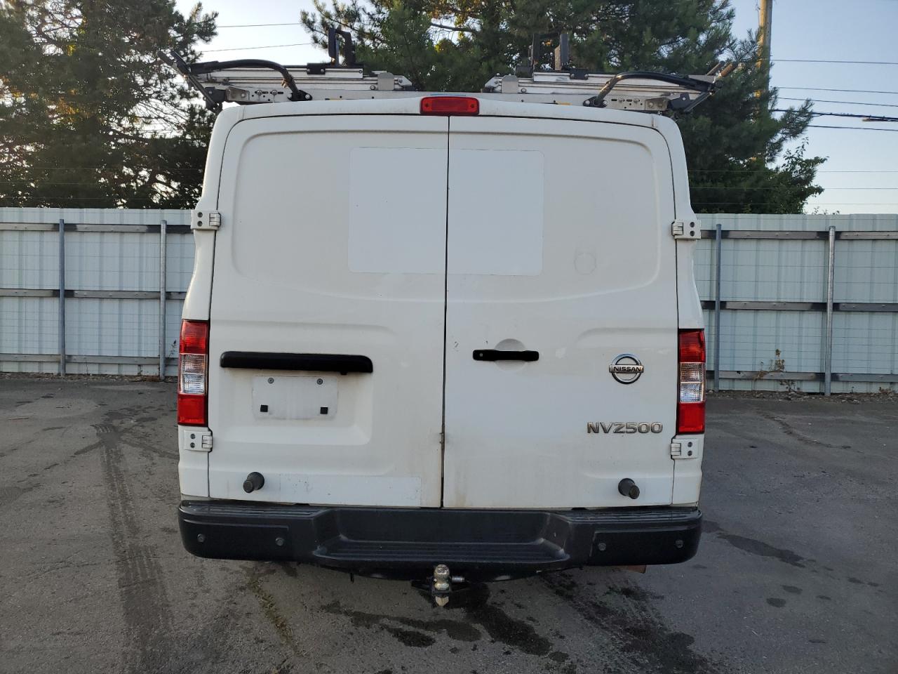 1N6BF0KY2KN804586 2019 Nissan Nv 2500 S