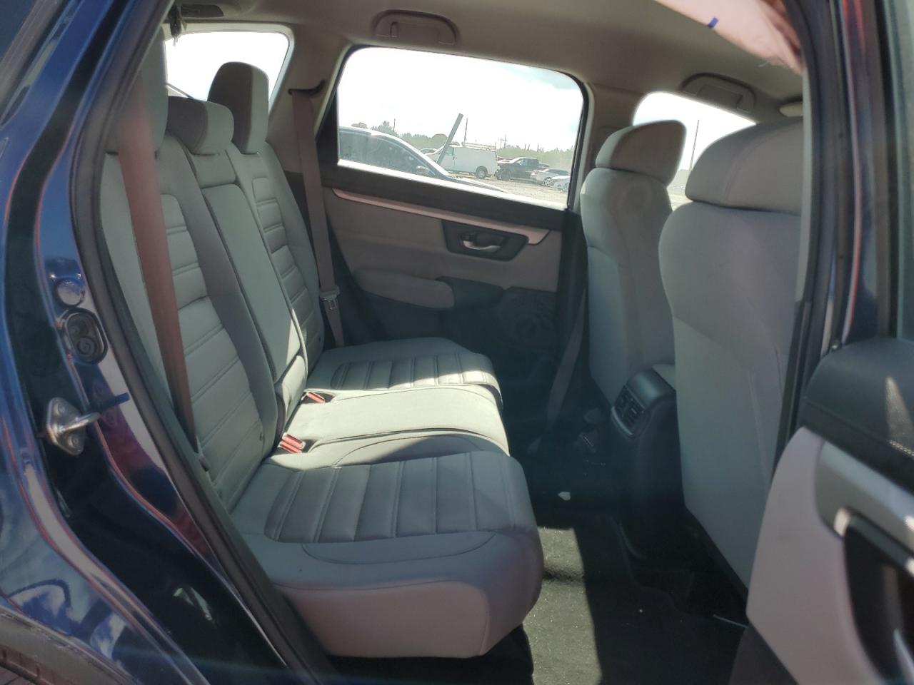 2HKRW5H30JH409220 2018 Honda Cr-V Lx