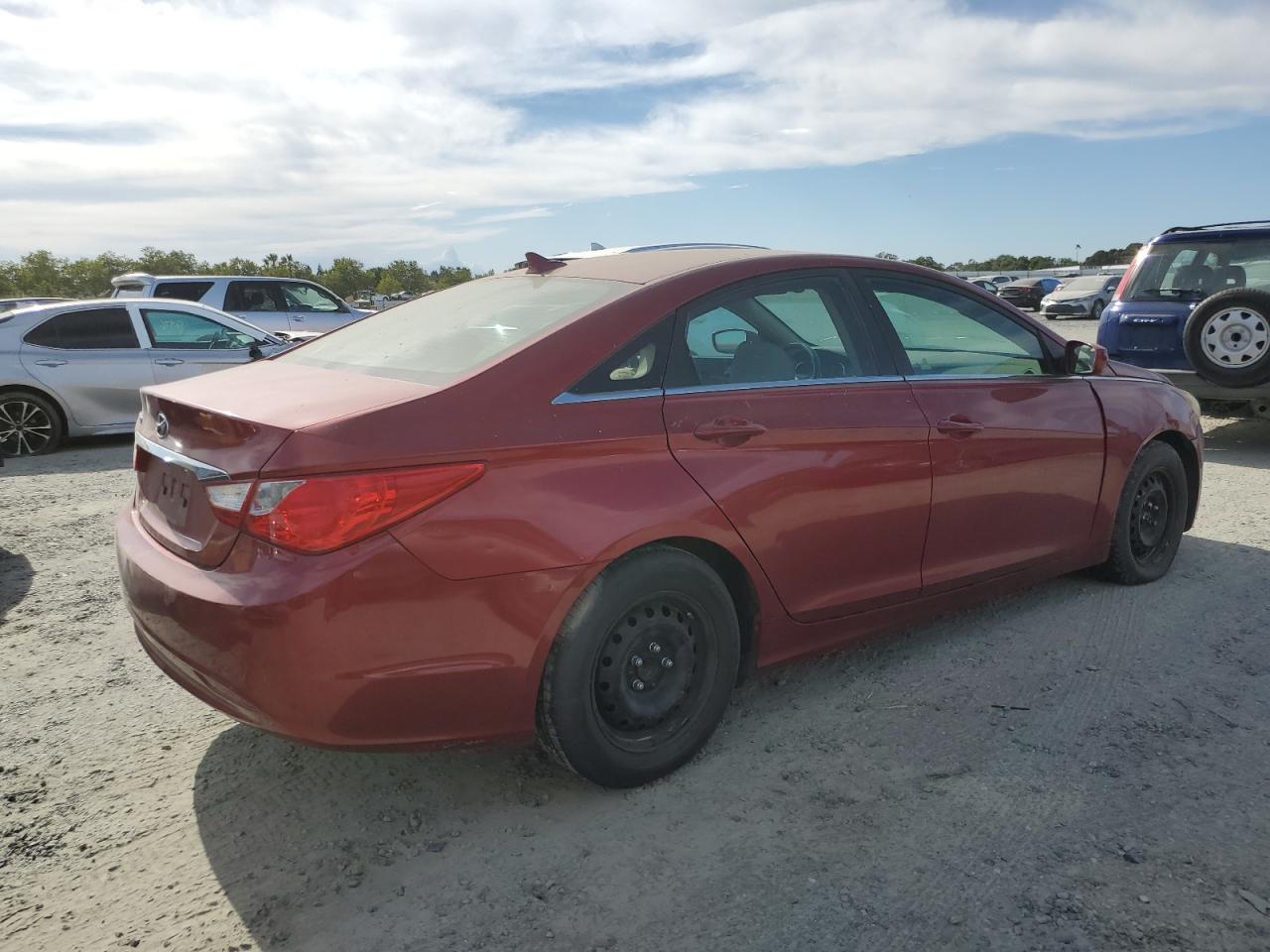 5NPEB4AC2BH152819 2011 Hyundai Sonata Gls