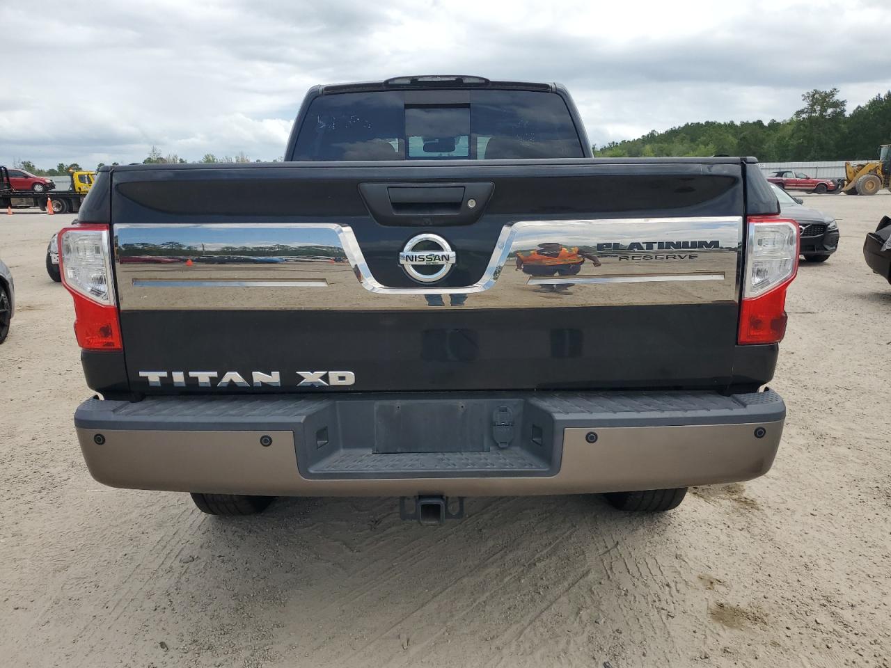 2016 Nissan Titan Xd Sl vin: 1N6BA1F21GN510775